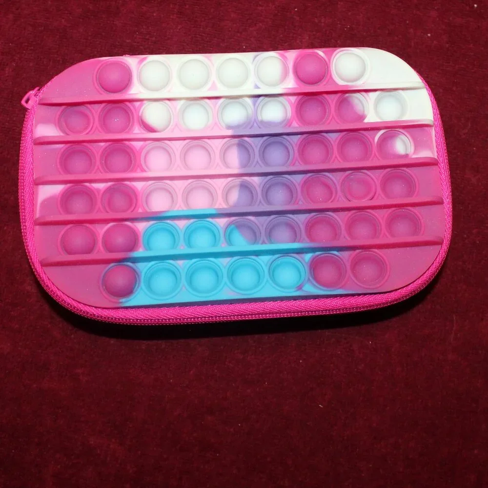 ZIPIT ZIP & POP Pencil Box